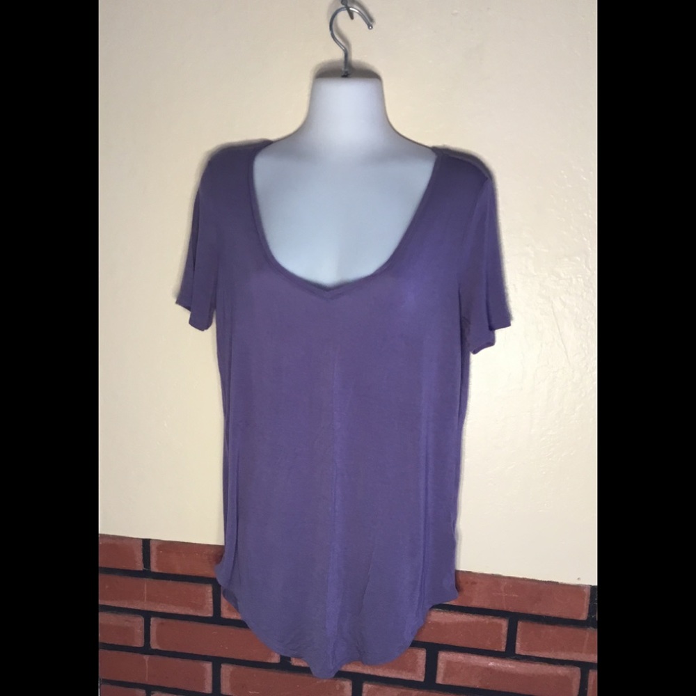 Women’s  purple Mudd Short Sleeve T-Shirt